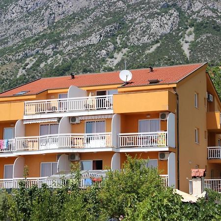 Apartments By The Sea Gradac, Makarska - 13681 Градац Екстериор снимка