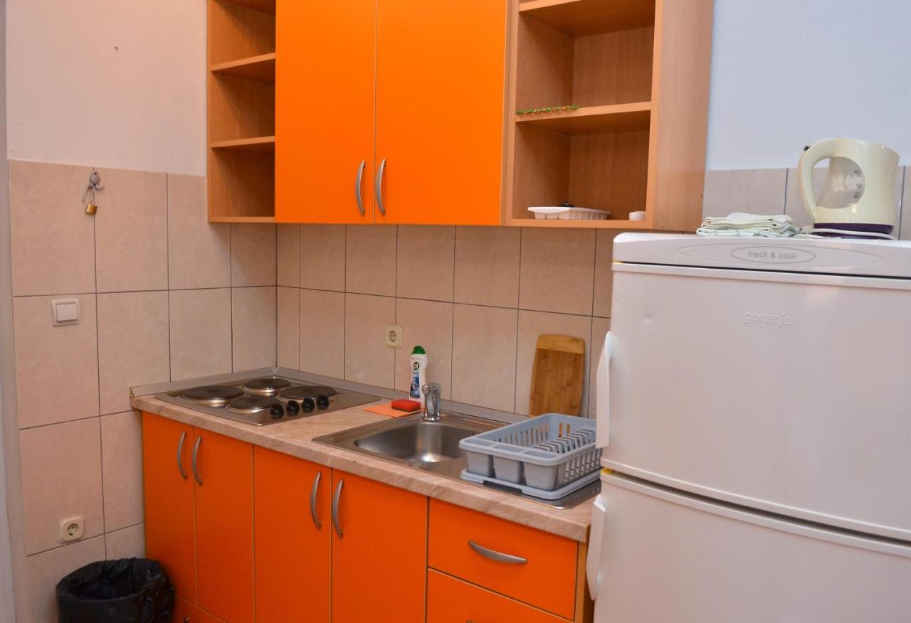 Apartments By The Sea Gradac, Makarska - 13681 Градац Екстериор снимка