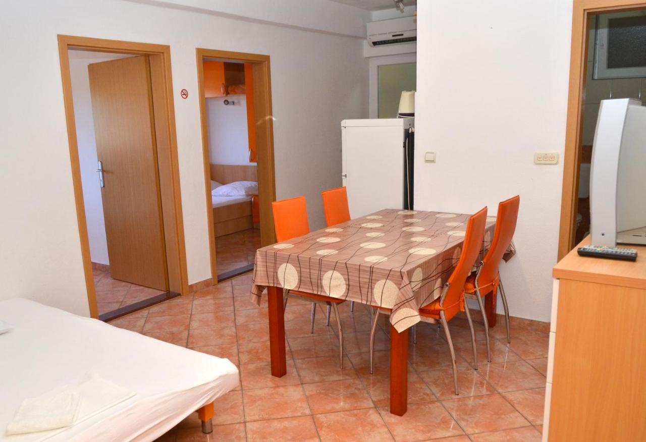 Apartments By The Sea Gradac, Makarska - 13681 Градац Екстериор снимка