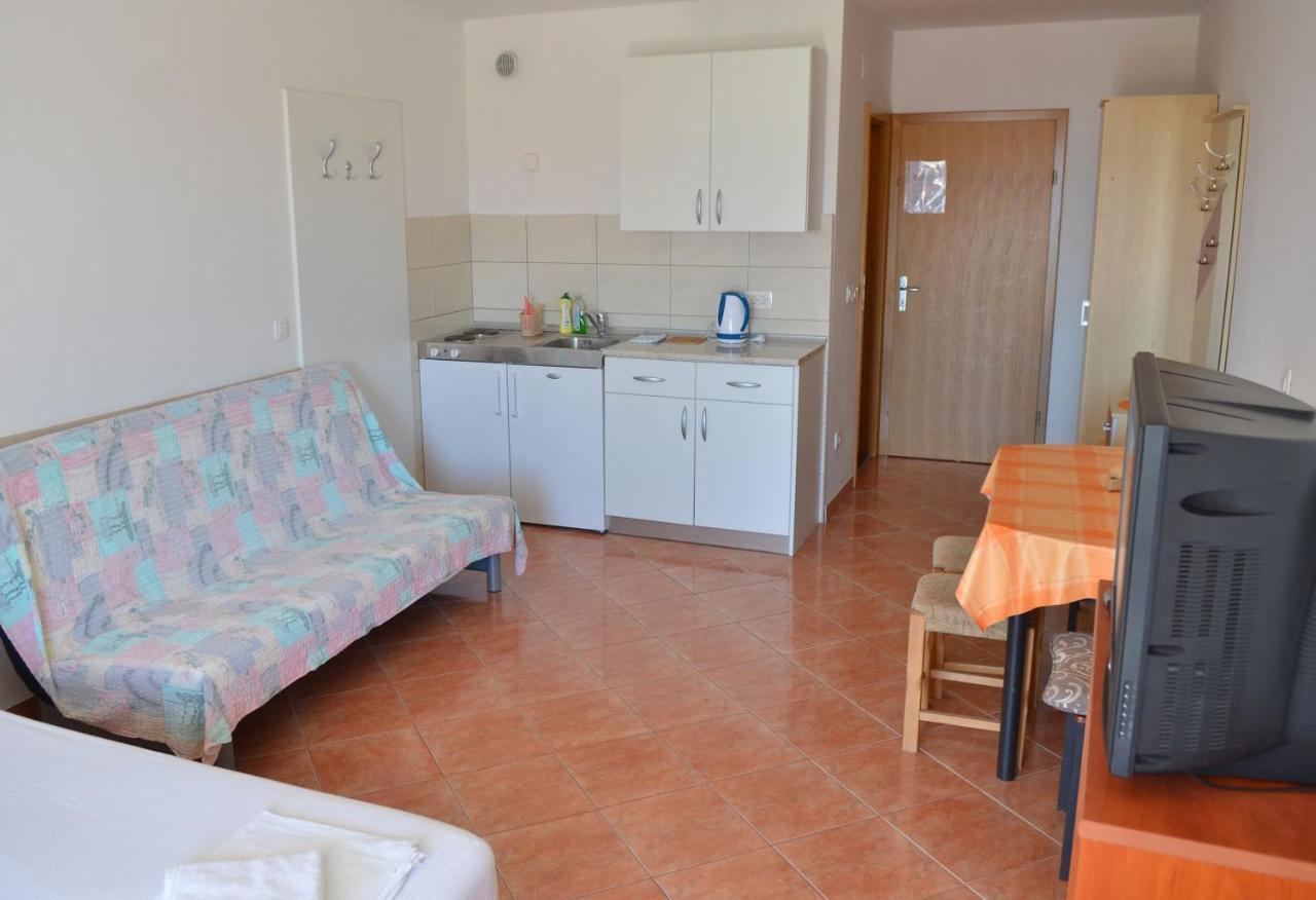 Apartments By The Sea Gradac, Makarska - 13681 Градац Екстериор снимка