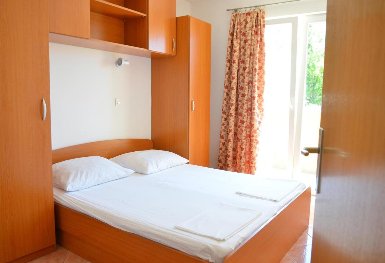 Apartments By The Sea Gradac, Makarska - 13681 Градац Екстериор снимка