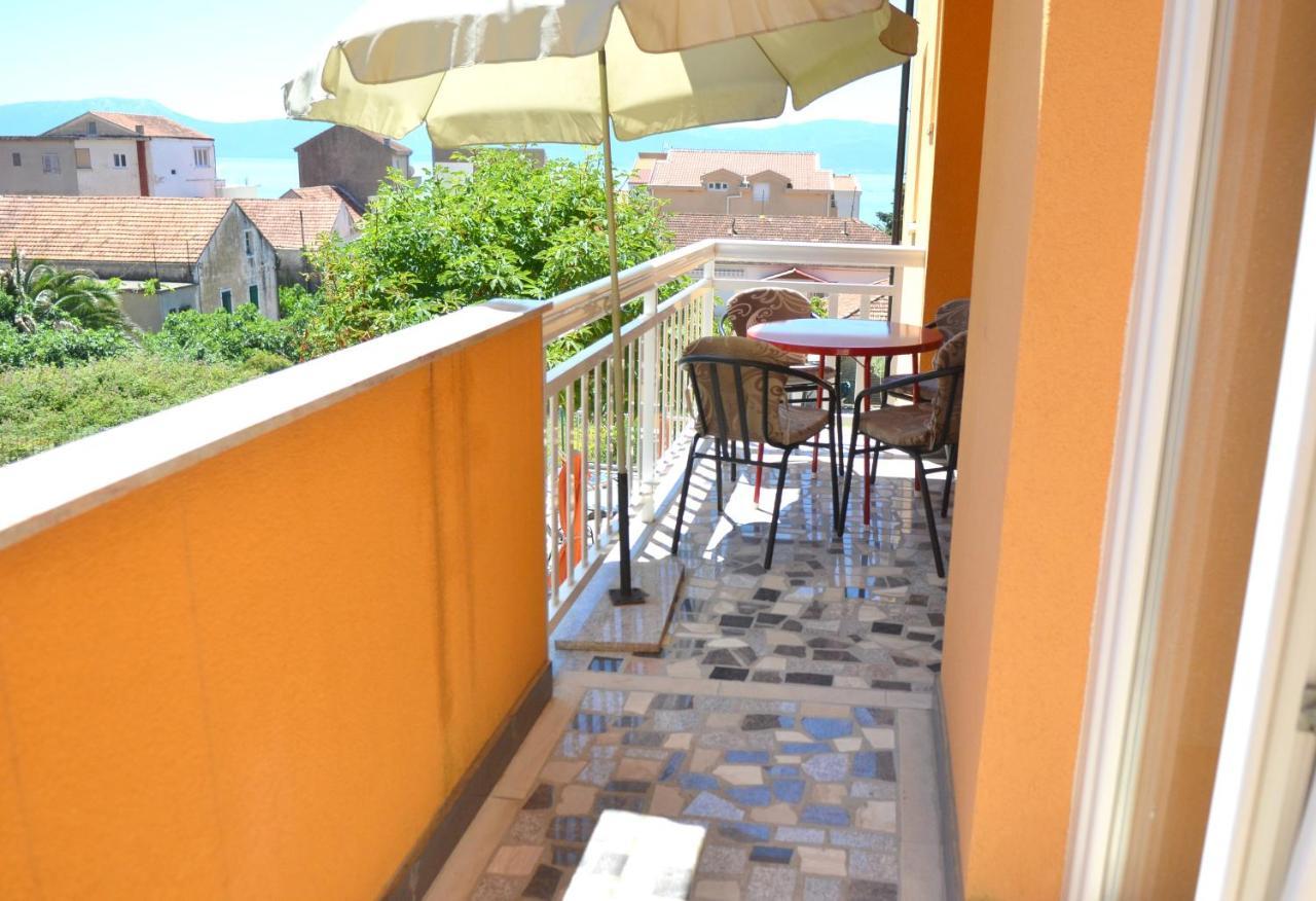 Apartments By The Sea Gradac, Makarska - 13681 Градац Екстериор снимка