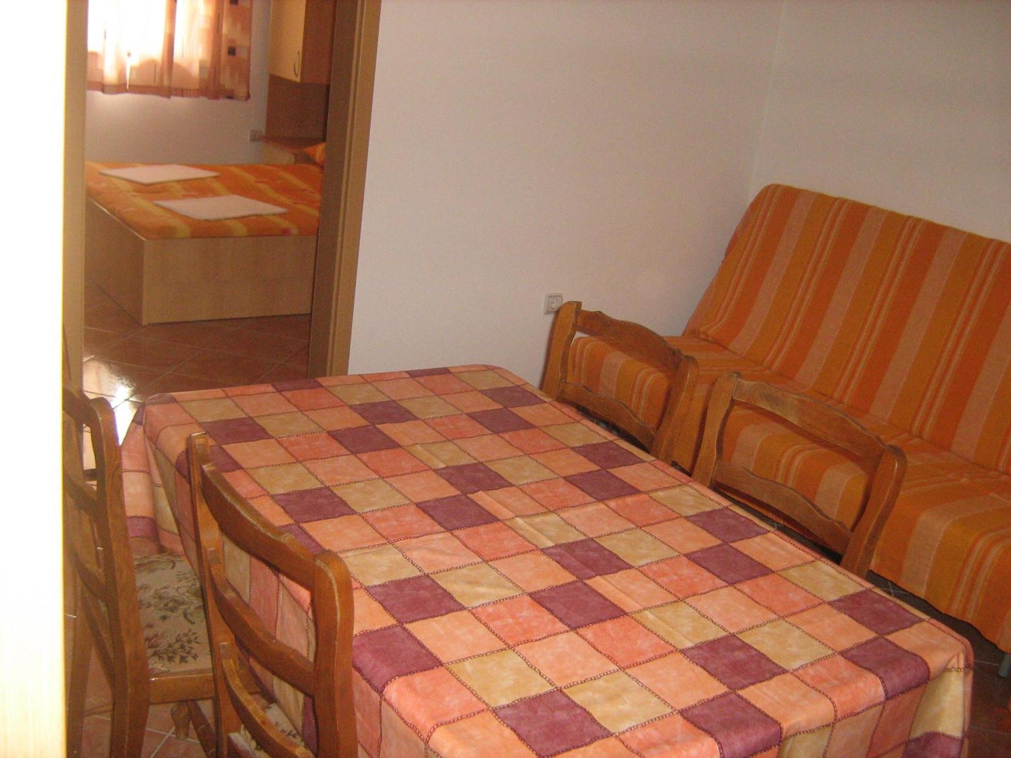 Apartments By The Sea Gradac, Makarska - 13681 Градац Стая снимка