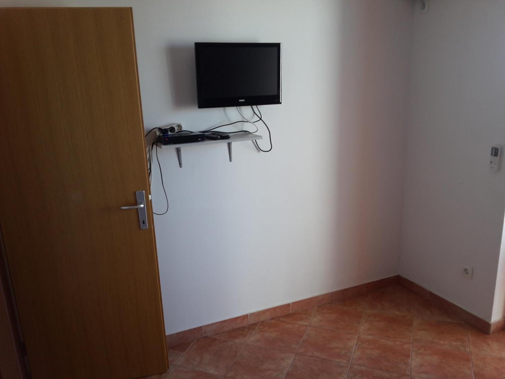 Apartments By The Sea Gradac, Makarska - 13681 Градац Стая снимка